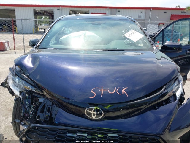 Aukcja sprzedaży 2026 Toyota Sienna Xse, vin: 5TDXRKEC4TS303190, numer aukcji: 44705117