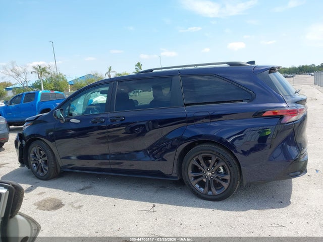 Aukcja sprzedaży 2026 Toyota Sienna Xse, vin: 5TDXRKEC4TS303190, numer aukcji: 44705117