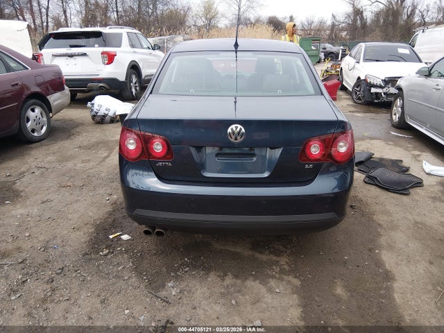 Продаж на аукціоні авто 2010 Volkswagen Jetta Limited Edition, vin: 3VWRX7AJ8AM109322, номер лоту: 44705121