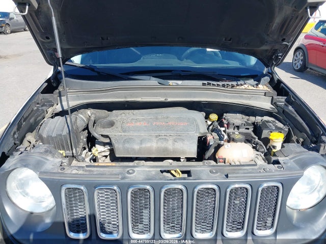 44705123 :رقم المزاد ، ZACCJBAB4HPG02945 vin ، 2017 Jeep Renegade Sport 4x4 مزاد بيع