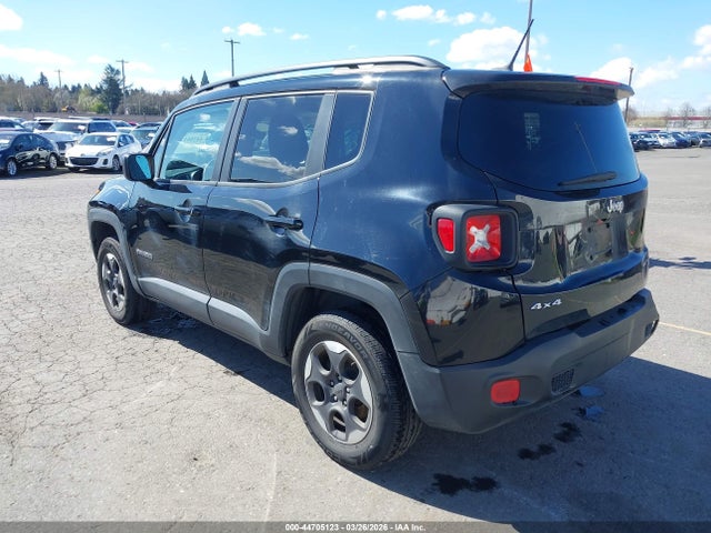 44705123 :رقم المزاد ، ZACCJBAB4HPG02945 vin ، 2017 Jeep Renegade Sport 4x4 مزاد بيع