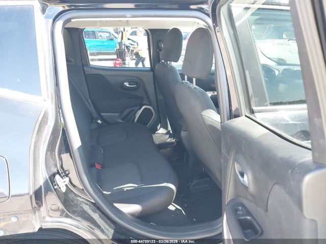 44705123 :رقم المزاد ، ZACCJBAB4HPG02945 vin ، 2017 Jeep Renegade Sport 4x4 مزاد بيع