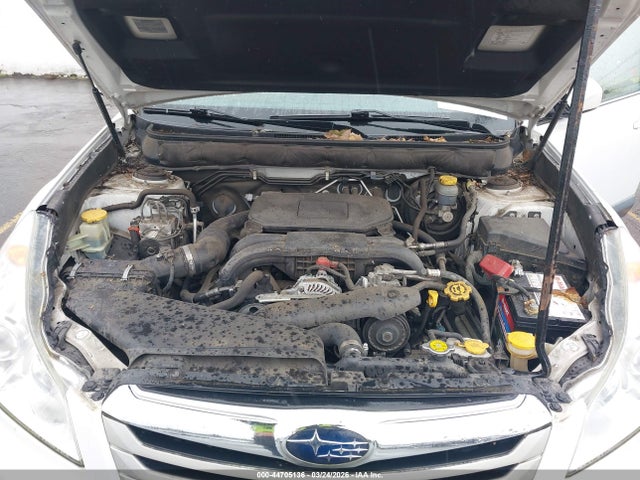 44705136 :رقم المزاد ، 4S4BRBAC6C3248920 vin ، 2012 Subaru Outback 2.5i مزاد بيع