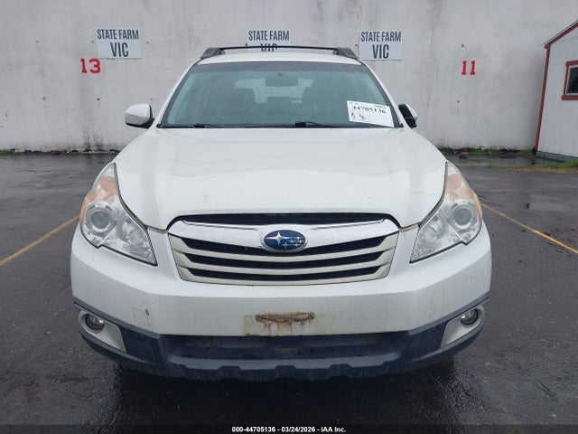 44705136 :رقم المزاد ، 4S4BRBAC6C3248920 vin ، 2012 Subaru Outback 2.5i مزاد بيع