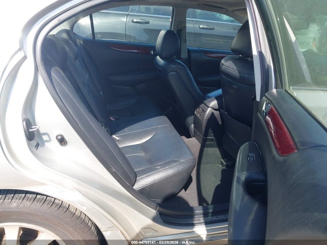 44705141 :رقم المزاد ، JTHBA30G440023354 vin ، 2004 Lexus Es 330 مزاد بيع