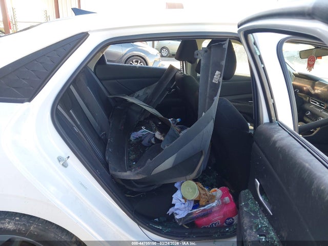 KMHLM4DG4RU696962 Hyundai ELANTRA SEL