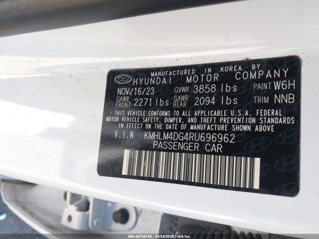 KMHLM4DG4RU696962 Hyundai ELANTRA SEL