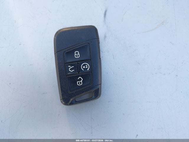 2019 Volkswagen Jetta 1.4t R-line/1.4t S/1.4t Se მანქანა იყიდება აუქციონზე, vin: 3VWCB7BU0KM228383, აუქციონის ნომერი: 44705151