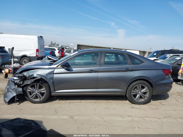 2019 Volkswagen Jetta 1.4t R-line/1.4t S/1.4t Se მანქანა იყიდება აუქციონზე, vin: 3VWCB7BU0KM228383, აუქციონის ნომერი: 44705151