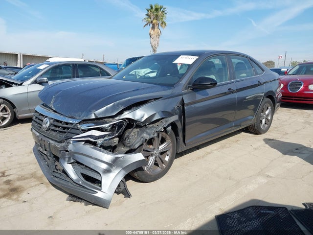 2019 Volkswagen Jetta 1.4t R-line/1.4t S/1.4t Se მანქანა იყიდება აუქციონზე, vin: 3VWCB7BU0KM228383, აუქციონის ნომერი: 44705151