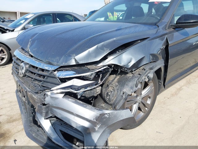 2019 Volkswagen Jetta 1.4t R-line/1.4t S/1.4t Se მანქანა იყიდება აუქციონზე, vin: 3VWCB7BU0KM228383, აუქციონის ნომერი: 44705151