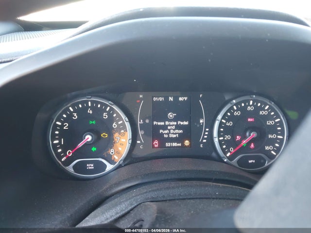 Продажа на аукционе авто 2018 Jeep Renegade Sport 4x4, vin: ZACCJBAB6JPJ48040, номер лота: 44705153