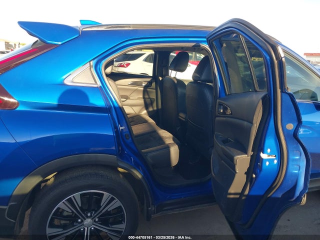 2022 MITSUBISHI ECLIPSE CROSS JA4ATWAA4NZ005897 Photo 7