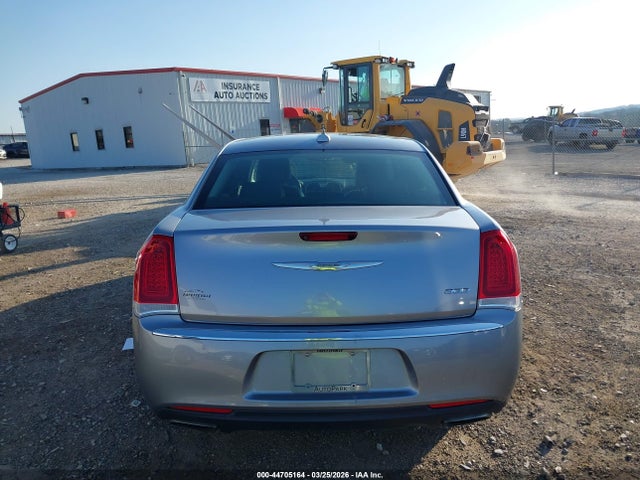 2016 Chrysler 300 Limited მანქანა იყიდება აუქციონზე, vin: 2C3CCAAG7GH238282, აუქციონის ნომერი: 44705164