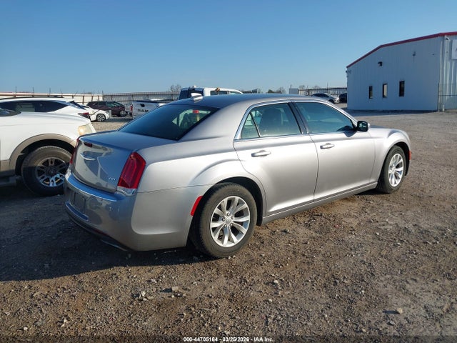 2016 Chrysler 300 Limited მანქანა იყიდება აუქციონზე, vin: 2C3CCAAG7GH238282, აუქციონის ნომერი: 44705164