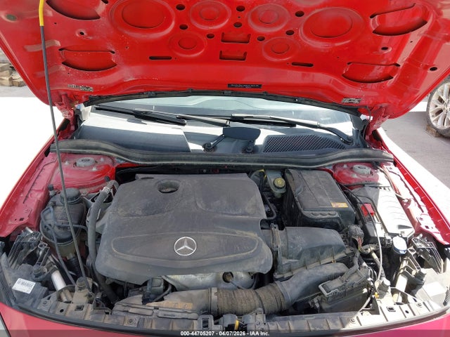 WDCTG4EB7FJ127528 Mercedes-Benz GLA 250