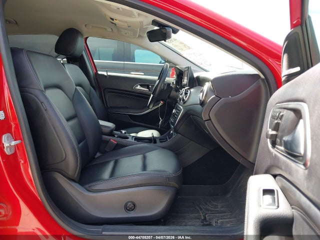 Mercedes-Benz GLA 250 2015 WDCTG4EB7FJ127528 Image 5