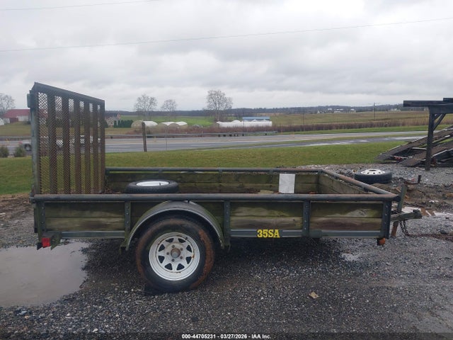 44705231 :رقم المزاد ، 4K8AX1016X1A40034 vin ، 1999 Big Tex Trailer مزاد بيع