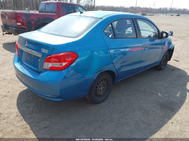 2017 MITSUBISHI MIRAGE G4 ML32F3FJXHHF10979 Photo 3