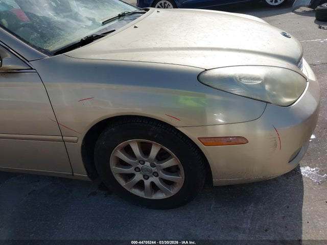 2003 LEXUS ES 300 JTHBF30G030098357 Photo 5