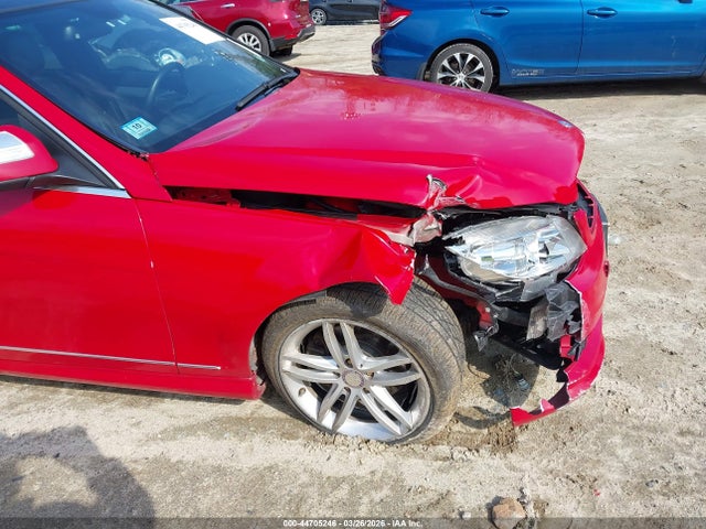 44705246 :رقم المزاد ، WDDGF81X78F113398 vin ، 2008 Mercedes-benz C 300 Luxury 4matic/sport 4matic مزاد بيع