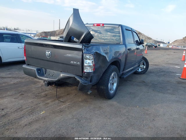 2017 Ram 1500 Express  4x4 5'7 Box მანქანა იყიდება აუქციონზე, vin: 1C6RR7KG2HS789405, აუქციონის ნომერი: 44705268