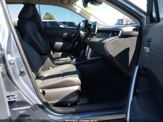 Toyota Corolla Cross Xle 2025 7MUDAABG3SV135011 Image 5