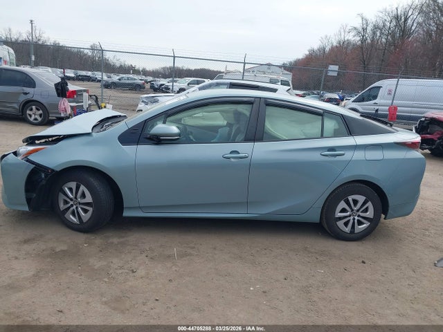 2017 Toyota Prius Two მანქანა იყიდება აუქციონზე, vin: JTDKBRFU0H3567532, აუქციონის ნომერი: 44705288