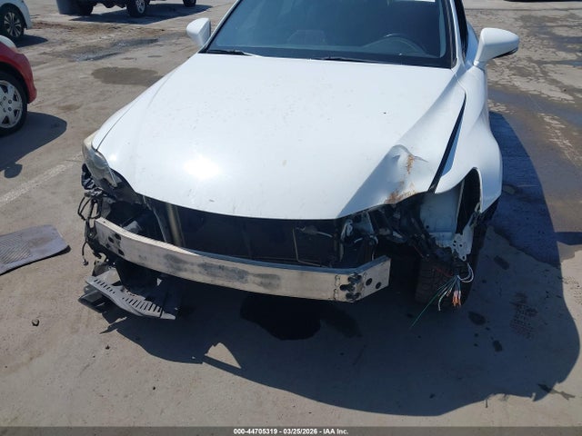 44705319 :رقم المزاد ، JTHBF1D20F5074926 vin ، 2015 Lexus Is 250 مزاد بيع