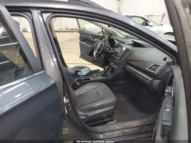 2018 SUBARU CROSSTREK JF2GTAMC4JH220245 Photo 4