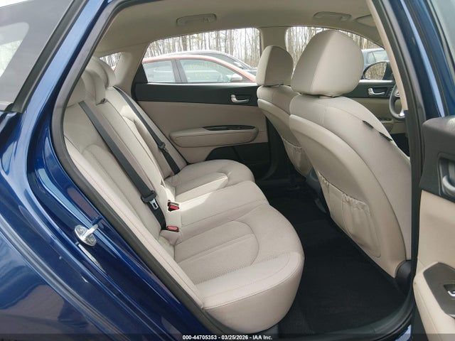 Продаж на аукціоні авто 2016 Kia Optima Lx, vin: 5XXGT4L39GG089904, номер лоту: 44705353