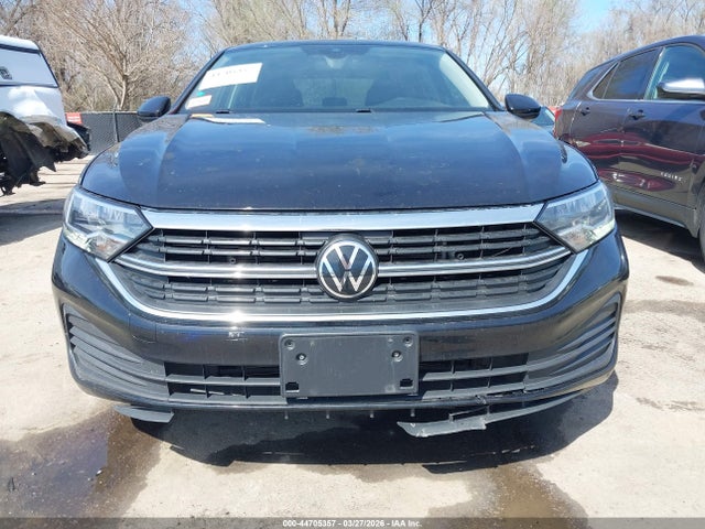 2024 Volkswagen Jetta 1.5t S მანქანა იყიდება აუქციონზე, vin: 3VW5M7BU4RM056758, აუქციონის ნომერი: 44705357