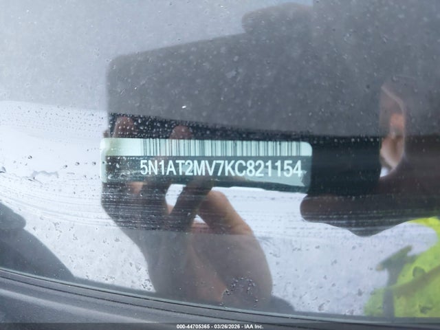 2019 Nissan Rogue Sv მანქანა იყიდება აუქციონზე, vin: 5N1AT2MV7KC821154, აუქციონის ნომერი: 44705365