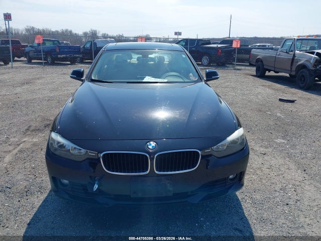44705398 :رقم المزاد ، WBA3B5C57EP539898 vin ، 2014 Bmw 328i Xdrive مزاد بيع