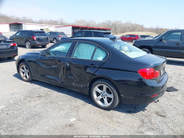 44705398 :رقم المزاد ، WBA3B5C57EP539898 vin ، 2014 Bmw 328i Xdrive مزاد بيع