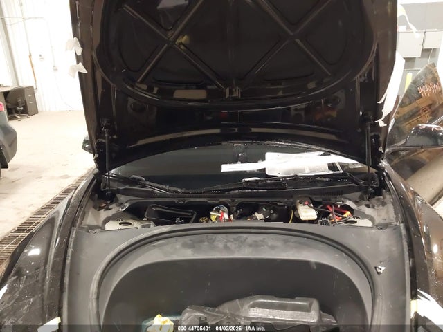 2025 TESLA MODEL 3 5YJ3E1EA7SF039775 Photo 9