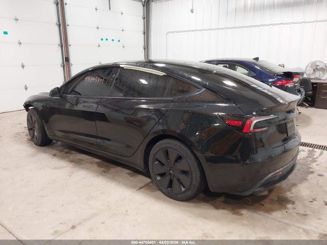2025 TESLA MODEL 3 5YJ3E1EA7SF039775 Photo 2