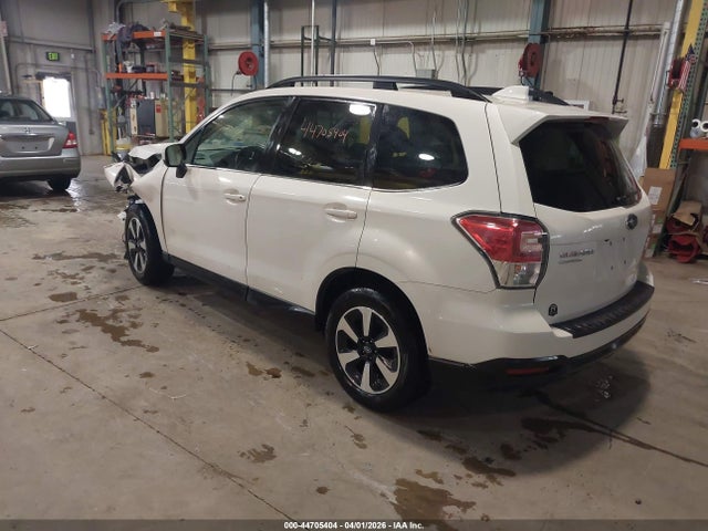 44705404 :رقم المزاد ، JF2SJARCXHH518561 vin ، 2017 Subaru Forester 2.5i Limited مزاد بيع