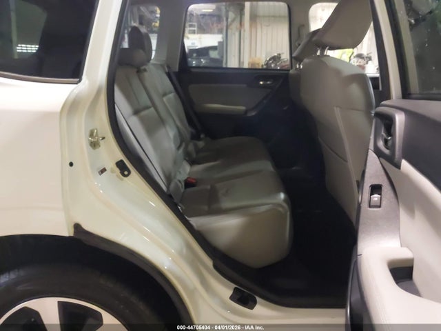 44705404 :رقم المزاد ، JF2SJARCXHH518561 vin ، 2017 Subaru Forester 2.5i Limited مزاد بيع