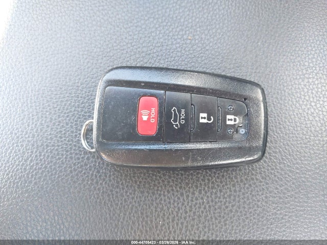 5TDGBRCH3MS522932 Toyota Highlander Hybrid Xle