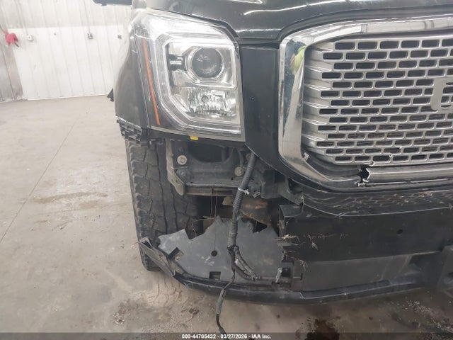 Продаж на аукціоні авто 2015 Gmc Yukon Denali, vin: 1GKS2CKJ2FR278658, номер лоту: 44705432