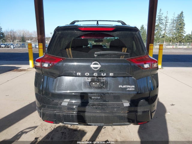 JN8BT3DD2TW470812 Nissan Rogue Platinum