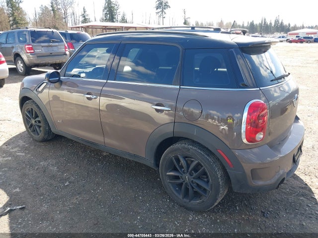 2011 MINI COOPER S COUNTRYMAN WMWZC5C58BWL54123 Photo 2