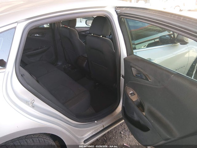 1G1ZB5ST0JF274893 Chevrolet Malibu 1ls