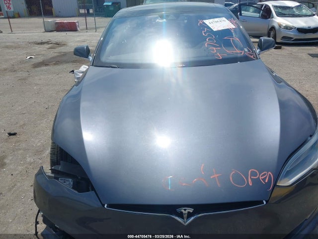 Продаж на аукціоні авто 2016 Tesla Model S 60d/70d/75d/85d/90d, vin: 5YJSA1E26GF149532, номер лоту: 44705476
