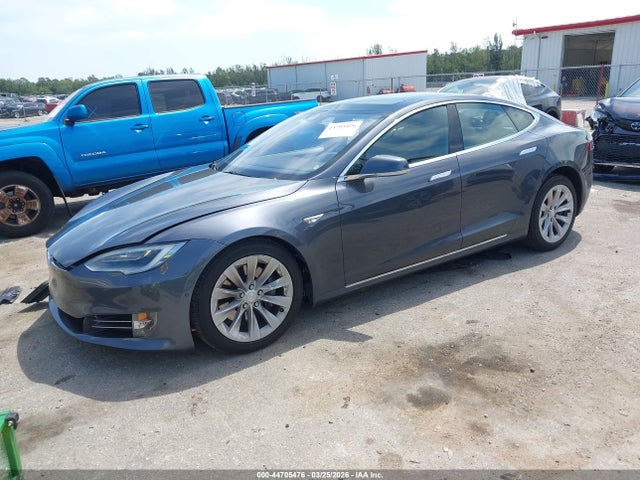 Продаж на аукціоні авто 2016 Tesla Model S 60d/70d/75d/85d/90d, vin: 5YJSA1E26GF149532, номер лоту: 44705476