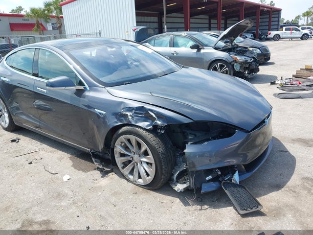 Продаж на аукціоні авто 2016 Tesla Model S 60d/70d/75d/85d/90d, vin: 5YJSA1E26GF149532, номер лоту: 44705476
