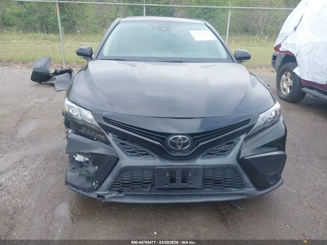 Продажа на аукционе авто 2022 Toyota Camry Se Nightshade Special Awd, vin: 4T1G11BK1NU049770, номер лота: 44705477