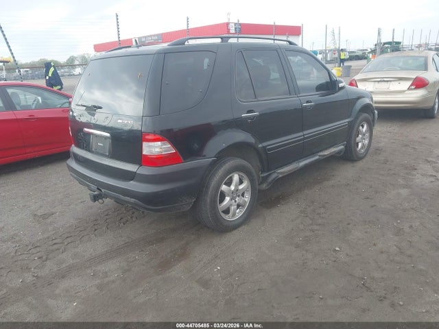 44705485 :رقم المزاد ، 4JGAB75E42A318823 vin ، 2002 Mercedes-benz Ml 500 مزاد بيع