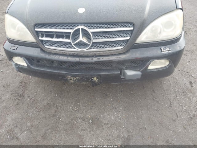 44705485 :رقم المزاد ، 4JGAB75E42A318823 vin ، 2002 Mercedes-benz Ml 500 مزاد بيع